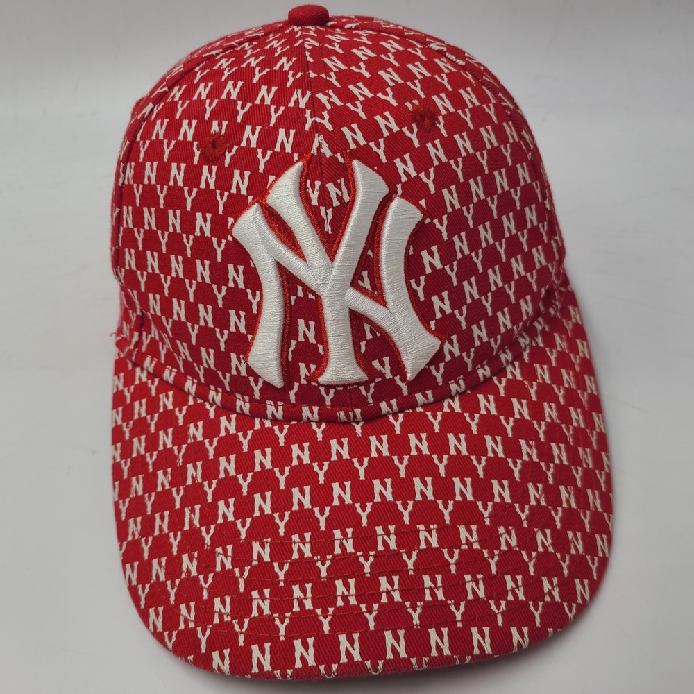 New York Yankees Hat Strapback (Fits Small) MLB Red White MLB Korea Baseball Men